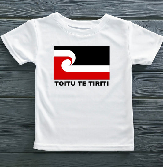 Toitu Te Tiriti T-shirt